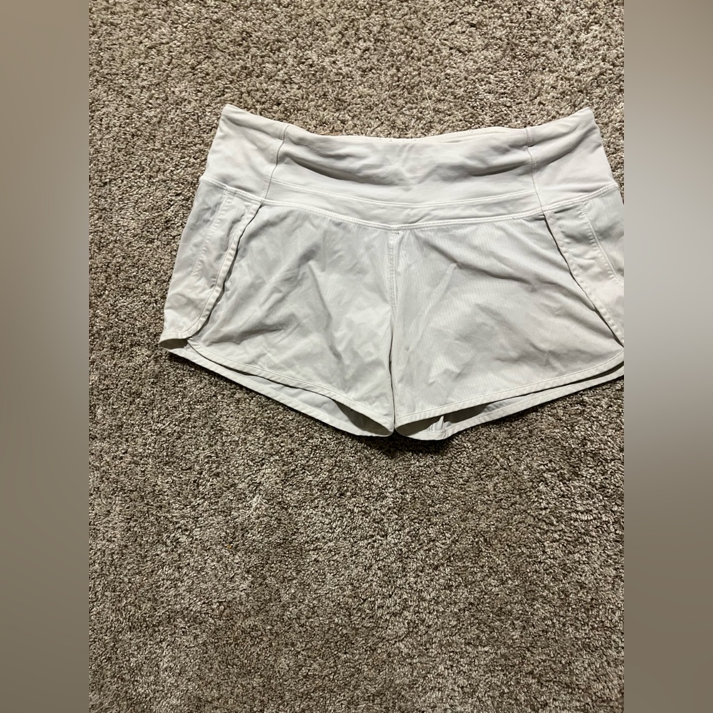 White lululemon speed up shorts low rise
